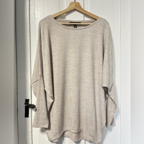 White House Black Market Tops - NWT WHBM Dolman Tunic in heather biscotti size medium